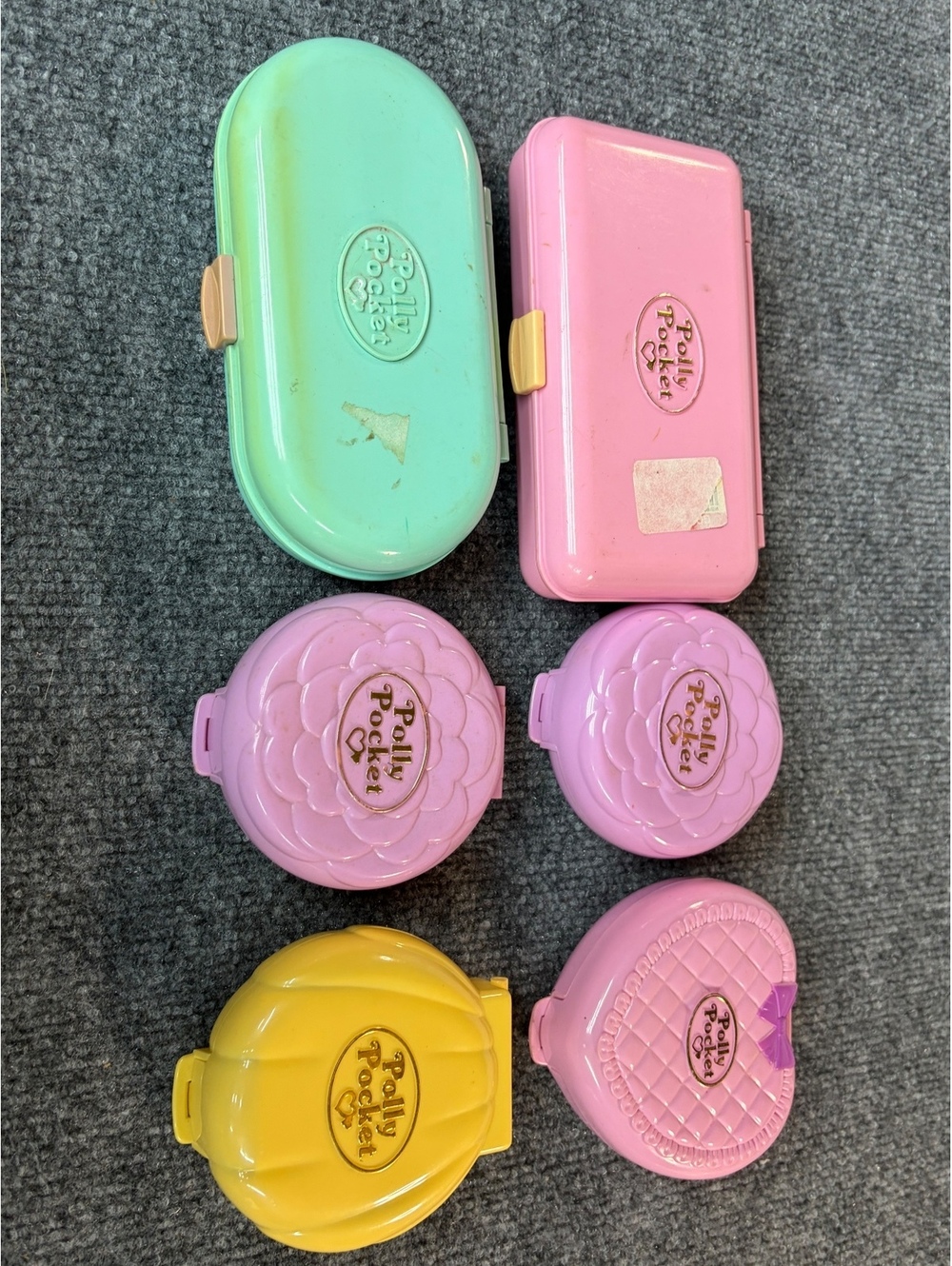 Vintage 1989-1994 Bluebird Polly Pocket Lot Of 6 Compacts Cases w/ some Figures